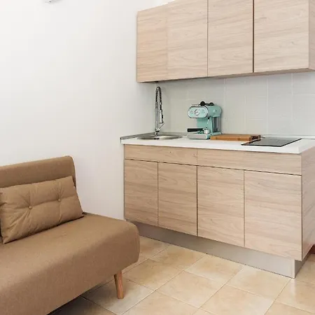La Pavoncella Apartment *