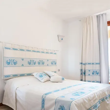 La Pavoncella * Pula